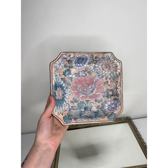 Set of Two Chinioserie Vintage Andrea by Sadek Floral Ceramic Square Trinket - Picture 8 of 9